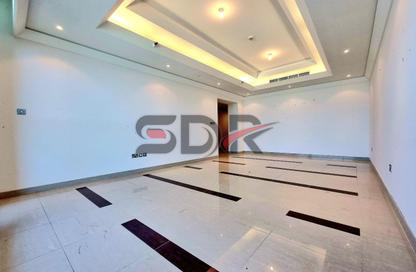 Apartment - 4 Bedrooms - 4 Bathrooms for rent in Baynuna Tower 1 - Corniche Road - Abu Dhabi Apartment - 4 Bedrooms - 4 Bathrooms for rent in Baynuna Tower 1 - Corniche Road - Abu Dhabi