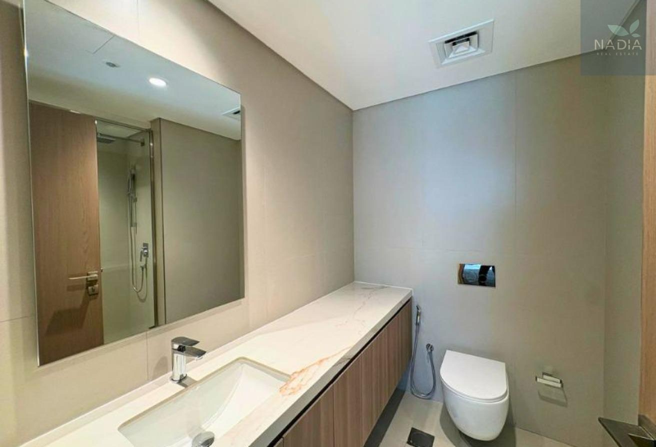 Chiller Free | Brand New | Fully Furnished| Luxury photo 12
