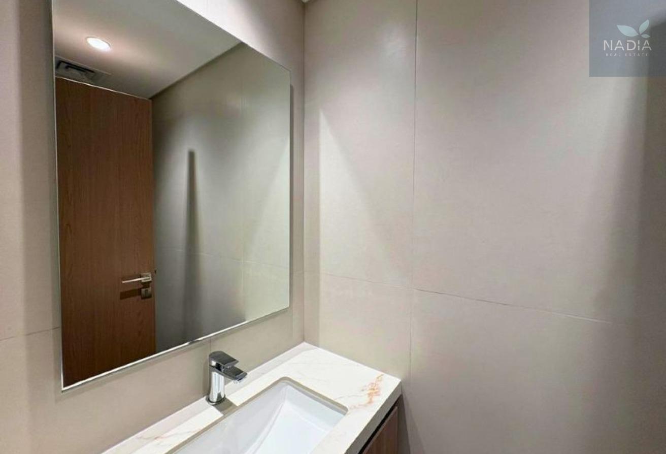 Chiller Free | Brand New | Fully Furnished| Luxury photo 13