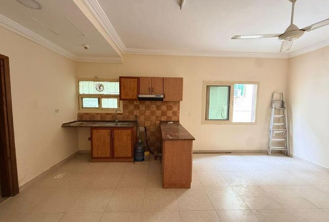 74650296 - Property Image 2