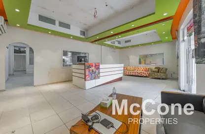 Warehouse - Studio - 5 Bathrooms for rent in Al Quoz Industrial Area 4 - Al Quoz Industrial Area - Al Quoz - Dubai