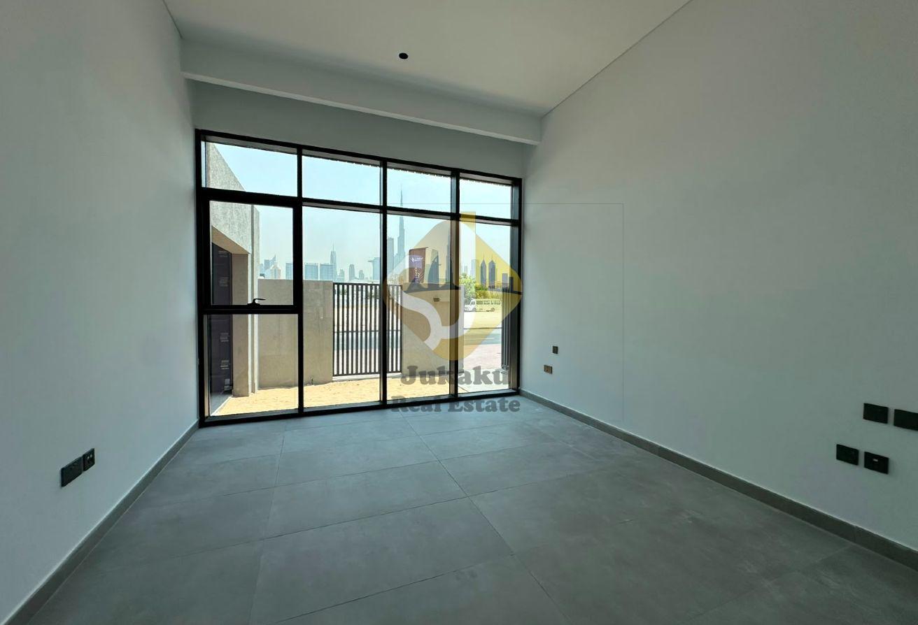 BRAND NEW ULTRA-LUXURY 4 BR VILLA FOR RENT photo 9