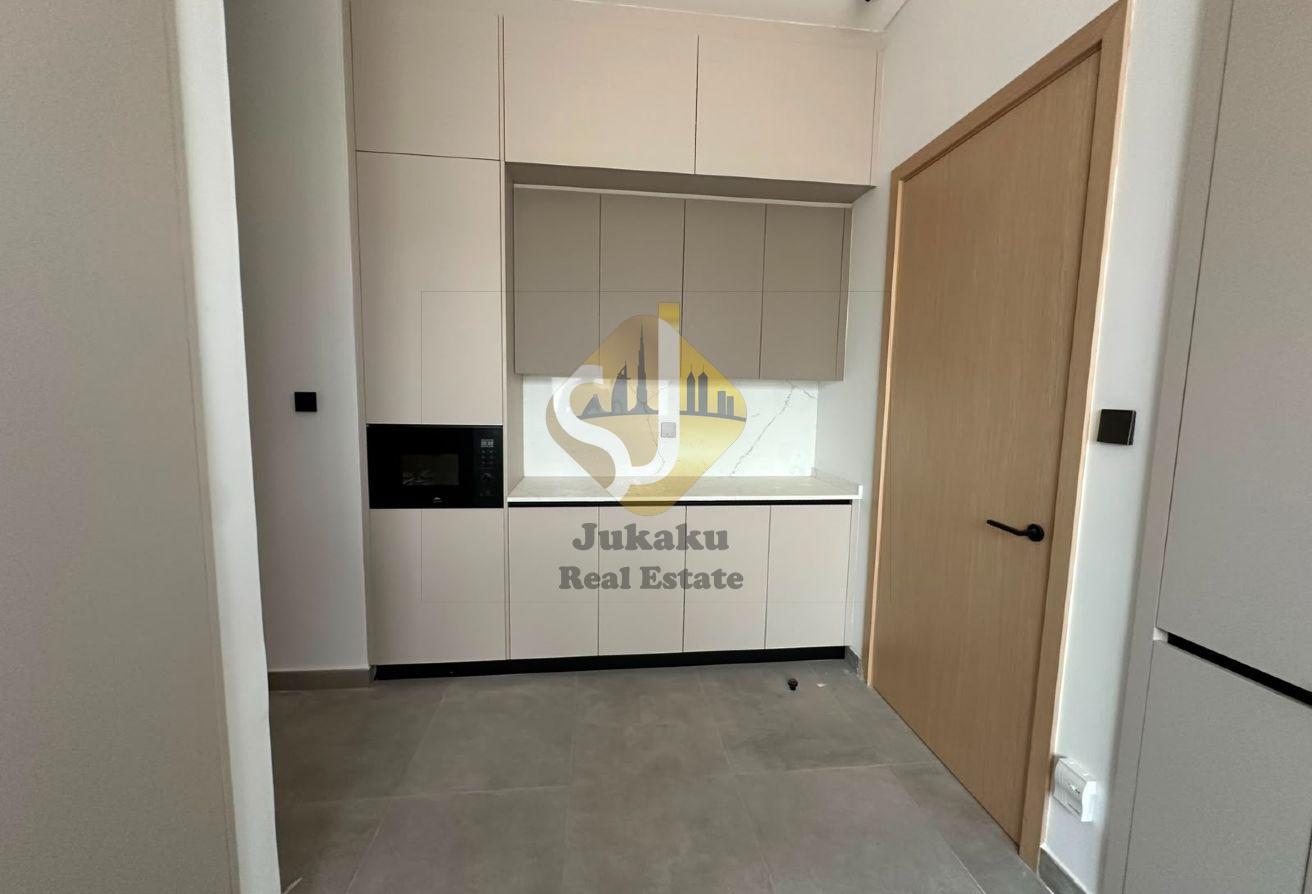 BRAND NEW ULTRA-LUXURY 4 BR VILLA FOR RENT photo 20