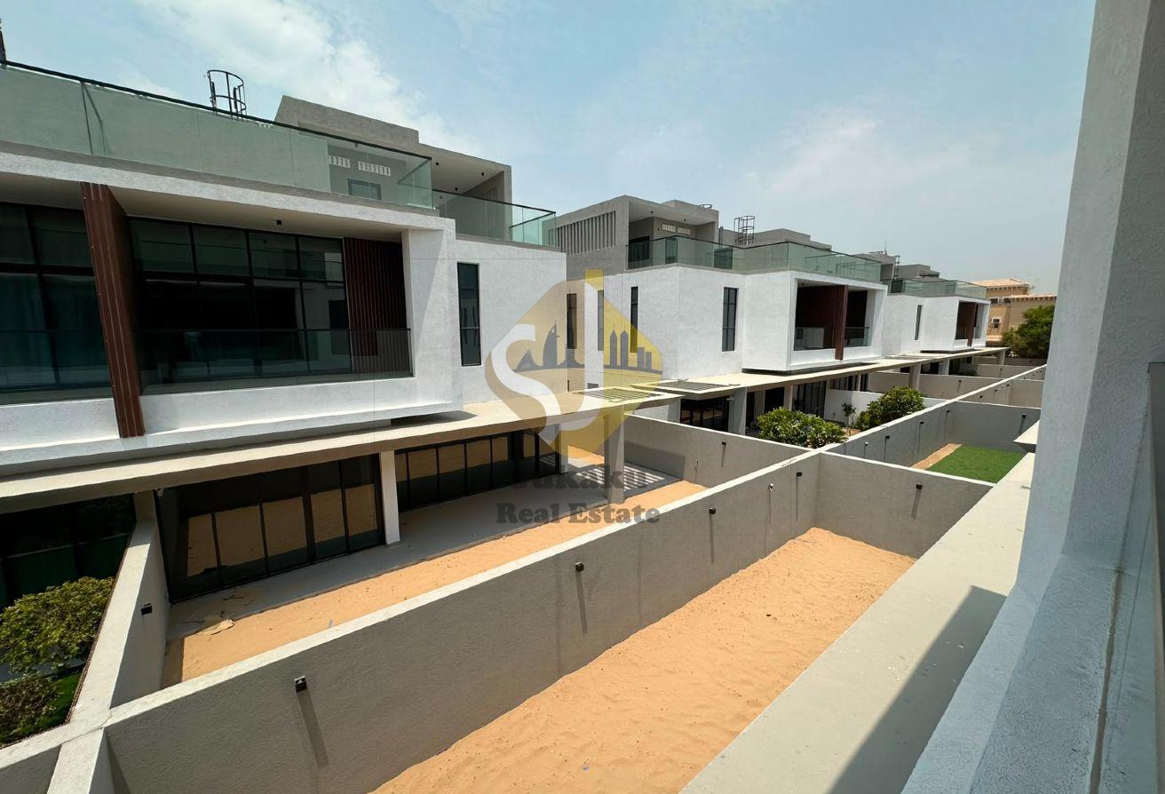 BRAND NEW ULTRA-LUXURY 4 BR VILLA FOR RENT photo 26