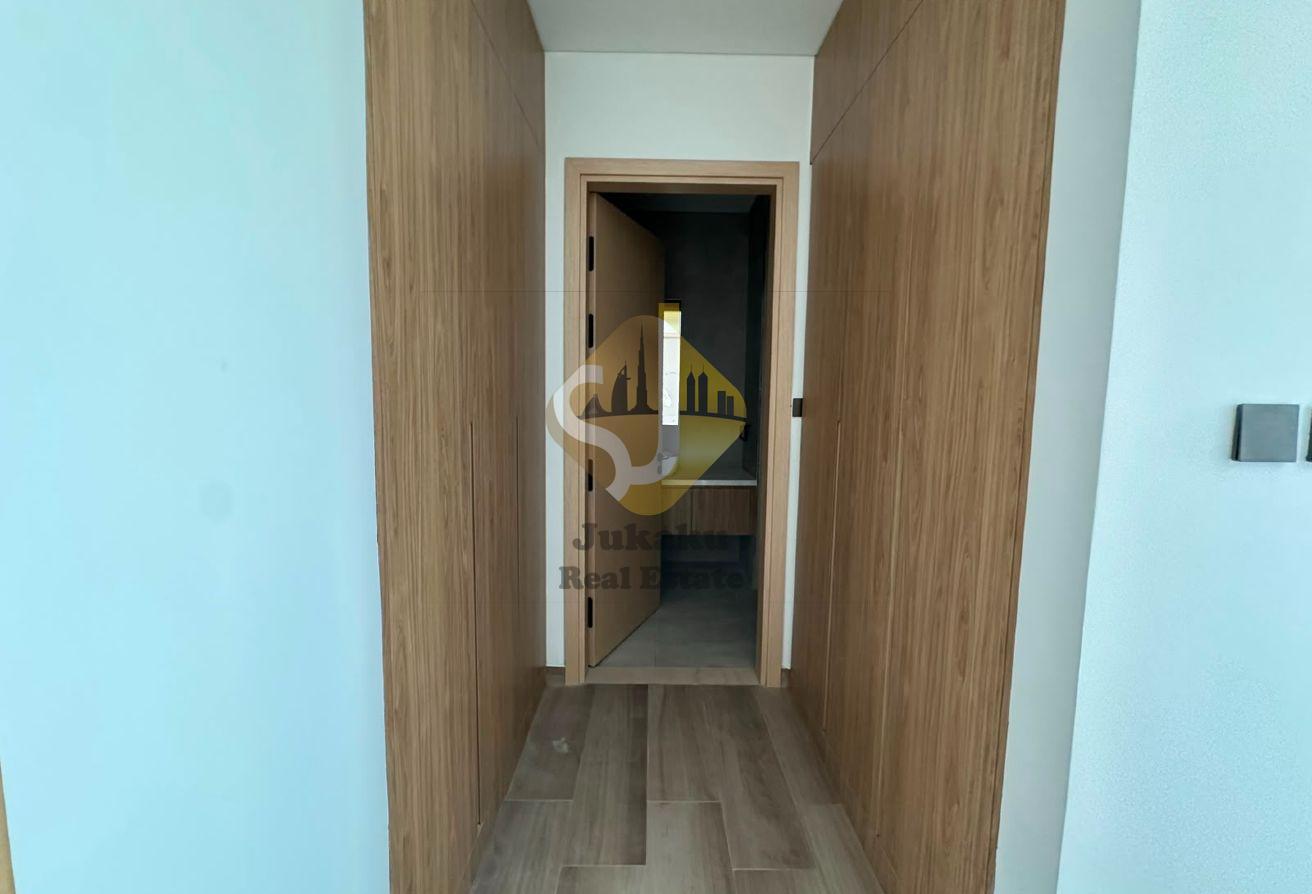 BRAND NEW ULTRA-LUXURY 4 BR VILLA FOR RENT photo 28