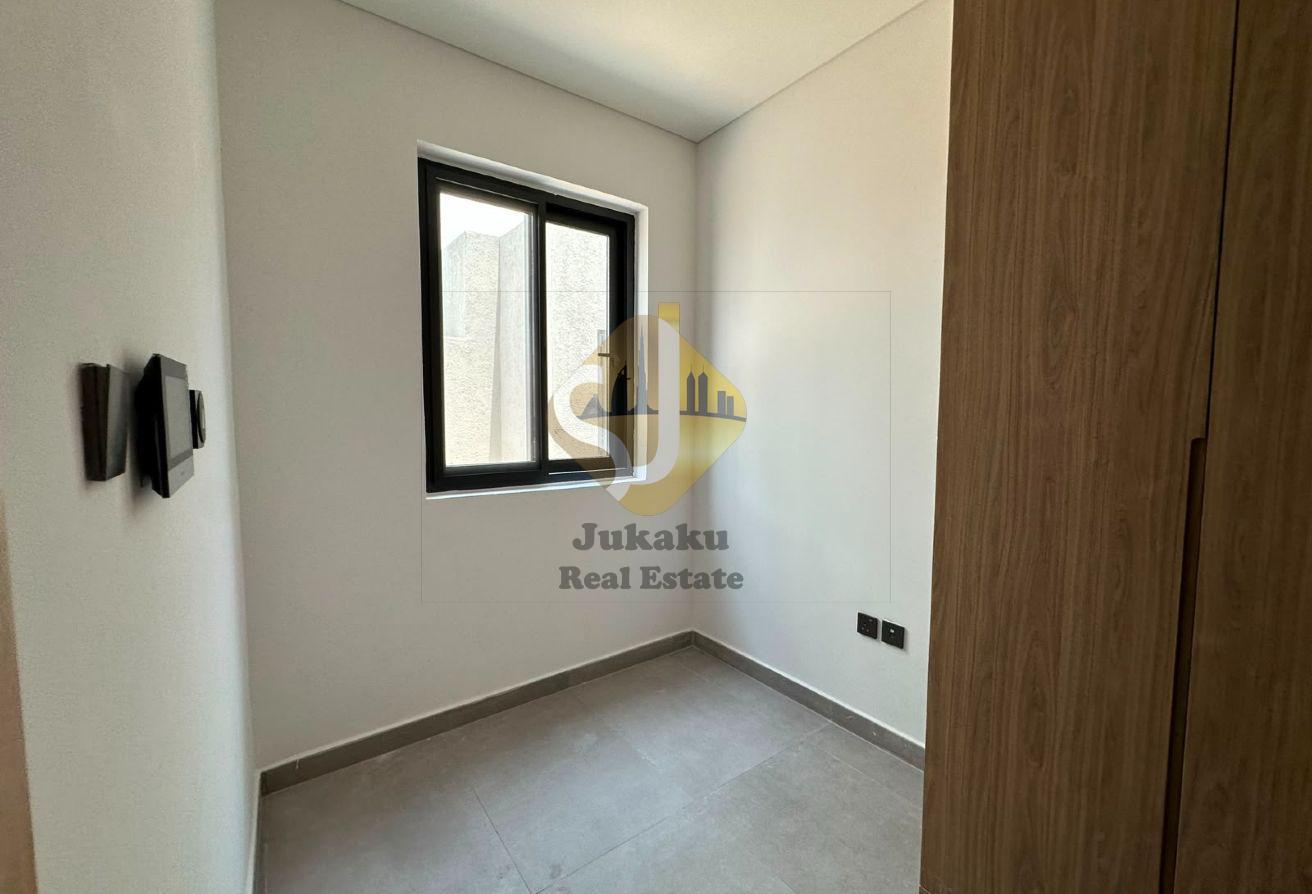 BRAND NEW ULTRA-LUXURY 4 BR VILLA FOR RENT photo 6