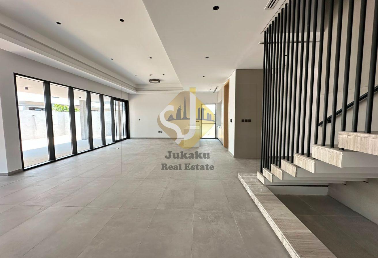 BRAND NEW ULTRA-LUXURY 4 BR VILLA FOR RENT photo 13