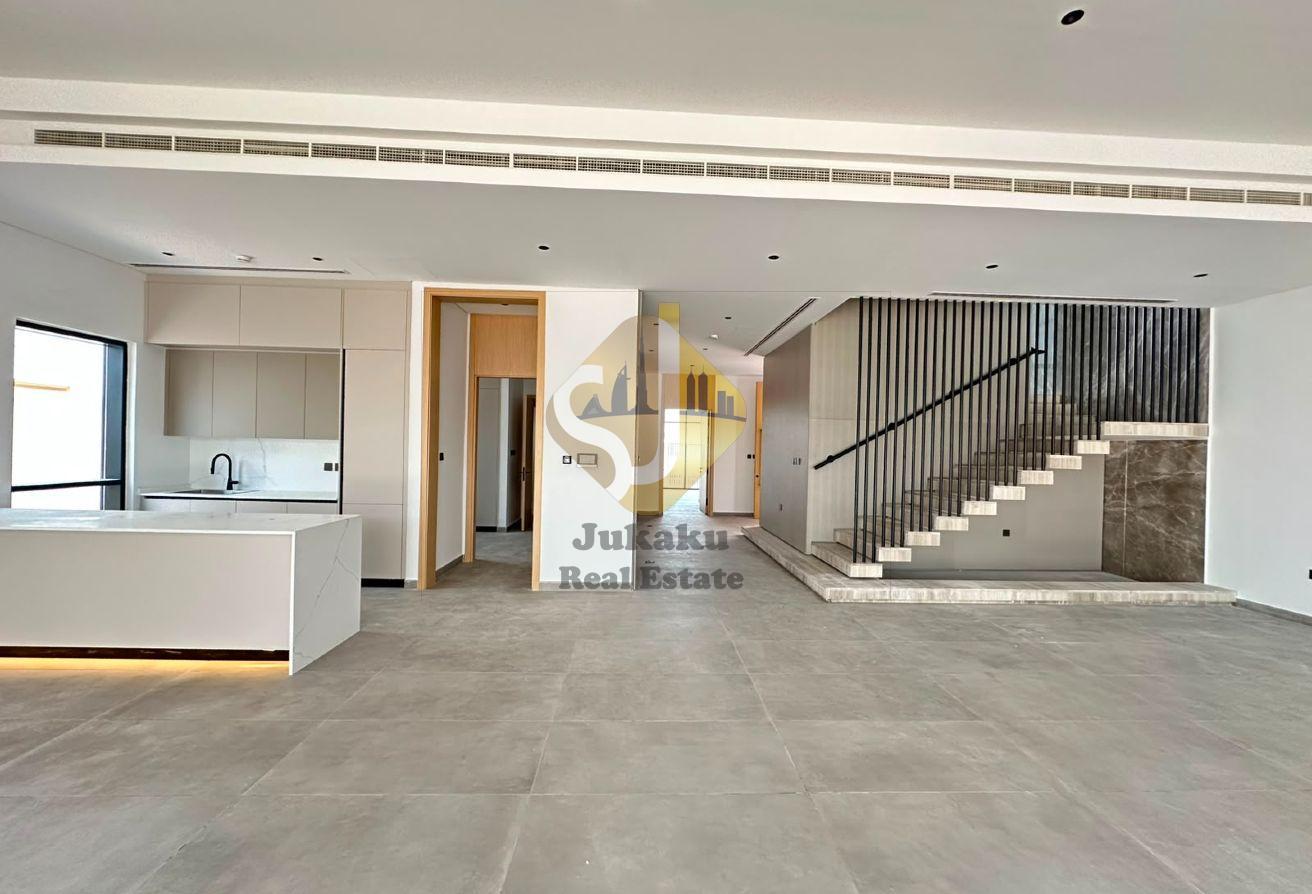 BRAND NEW ULTRA-LUXURY 4 BR VILLA FOR RENT photo 23