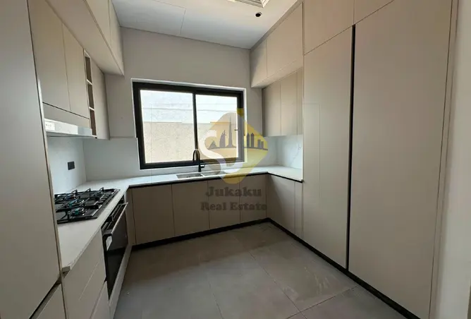 130669234 - Property Image 3