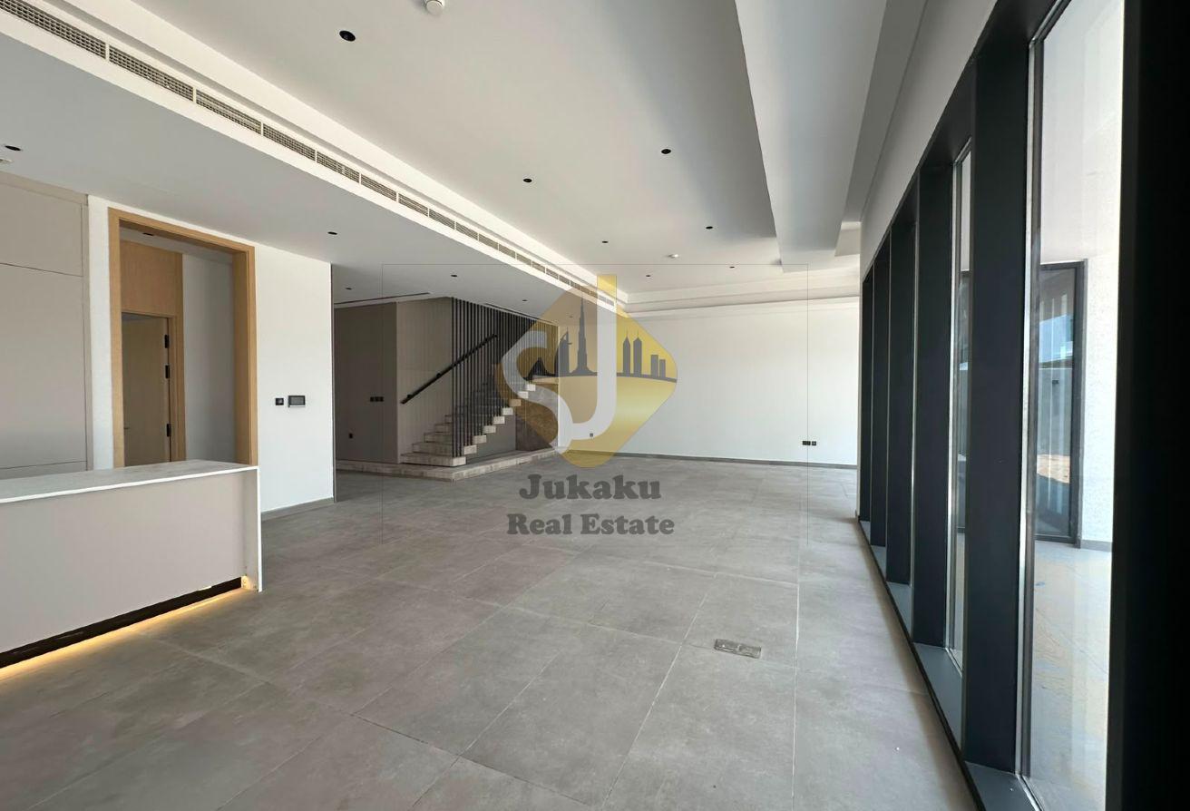 BRAND NEW ULTRA-LUXURY 4 BR VILLA FOR RENT photo 5