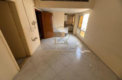 Apartment - Studio - 1 for rent in Al Mujarrah - Al Sharq - Sharjah
