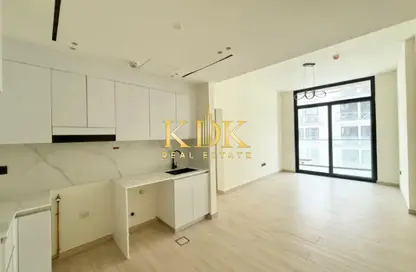 شقة - 2 غرف نوم - 3 حمامات للايجار في بن غاطي لونا - الضاحية 12 - قرية جميرا الدائرية - دبي شقة - 2 غرف نوم - 3 حمامات للايجار في بن غاطي لونا - الضاحية 12 - قرية جميرا الدائرية - دبي