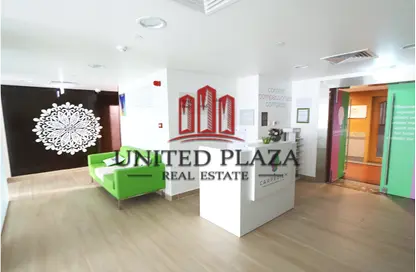 Office Space - Studio - 2 Bathrooms for rent in Al Mina Tower - Al Mina - Abu Dhabi