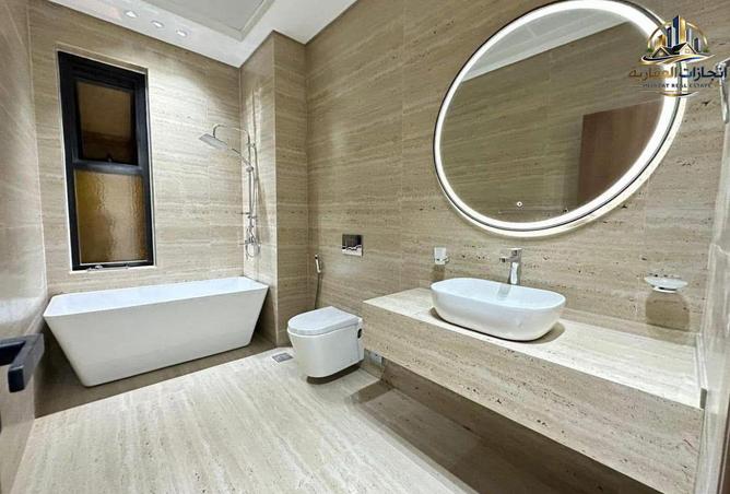 136556260 - Property Image 2