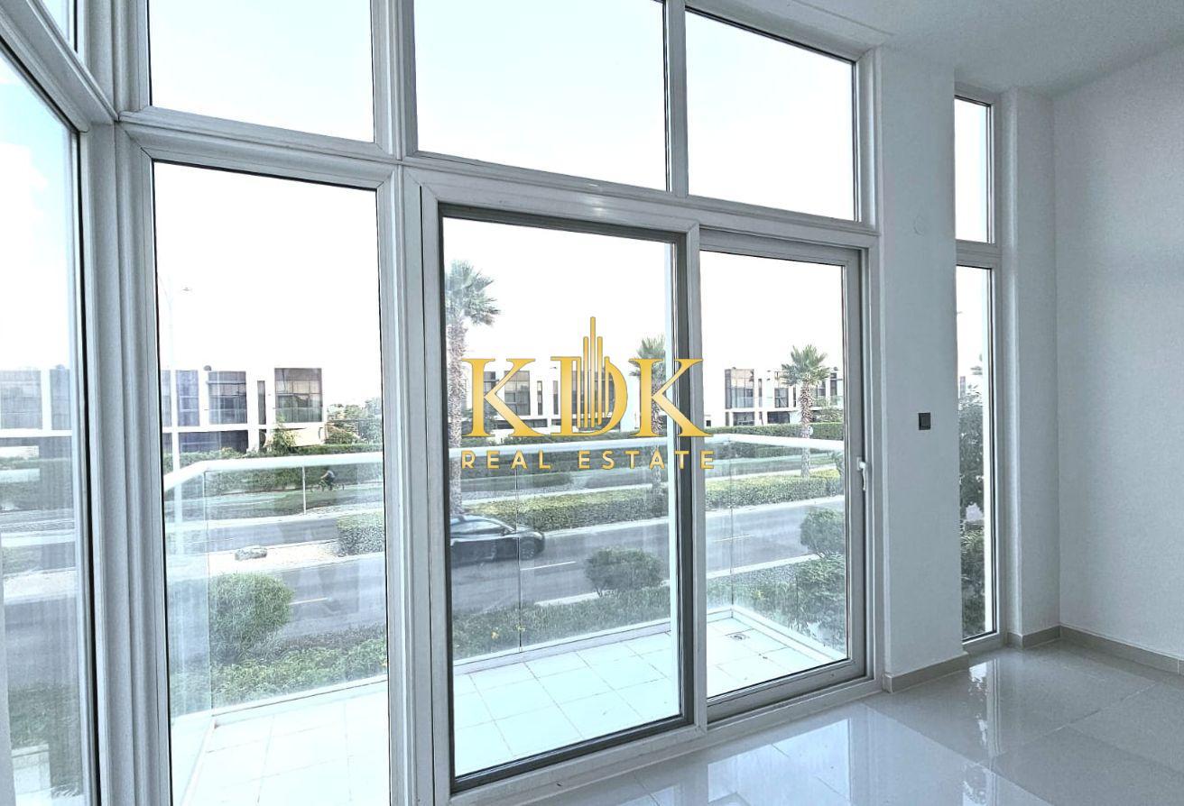 3 Bedroom + Maid l Single Row l L Shape Gardens photo 9