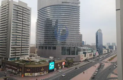 Apartment - 2 Bedrooms - 3 Bathrooms for rent in Titanium Tower - Al Karama - Dubai