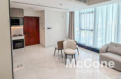 شقة - 1 - 1 للايجار في سكاي هيلز ريزيدنسز 1 - سكاي هيلز ريسيدنزيس - حديقة دبي العلميه - دبي