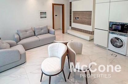 شقة - 1 - 1 للايجار في سكاي هيلز ريزيدنسز 1 - سكاي هيلز ريسيدنزيس - حديقة دبي العلميه - دبي