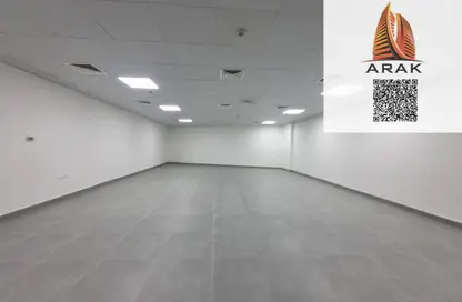 متجر - استوديو - 2 حمامات للايجار في أبراج الراشدية - الراشدية - عجمان وسط المدينة - عجمان