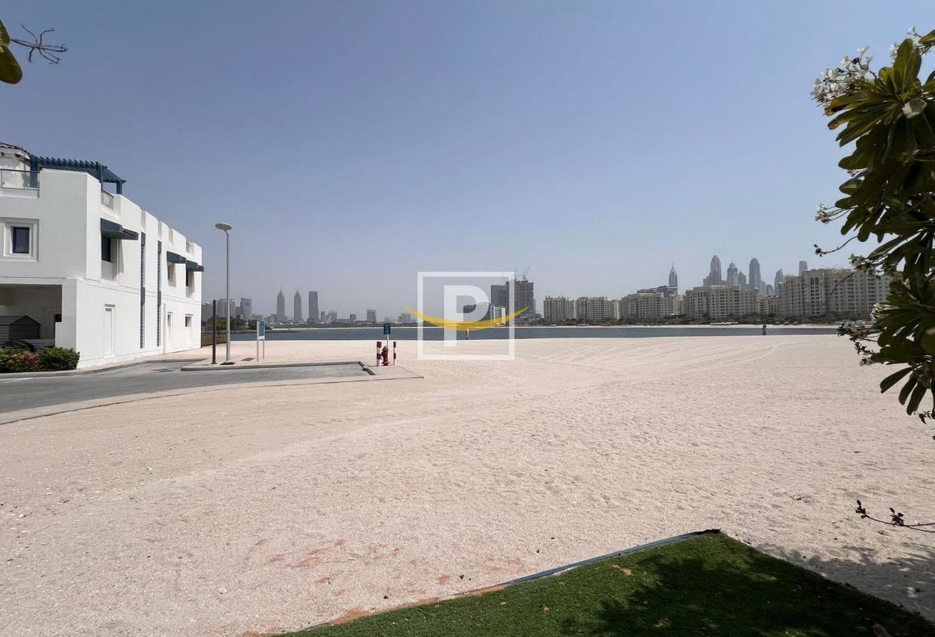Ultra-Luxury | Burj Al Arab Views | Beach Acess photo 8