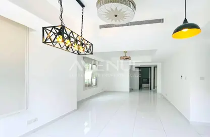 Villa - 3 Bedrooms - 3 Bathrooms for sale in Springs 3 - The Springs - Dubai