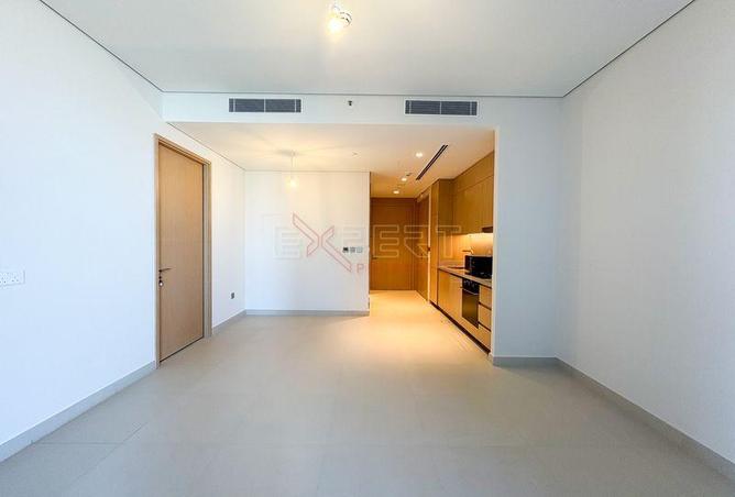 82390299 - Property Image 2