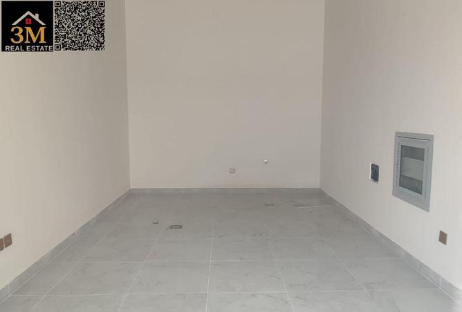 58585231 - Property Image 3