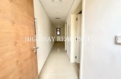 Townhouse - 2 Bedrooms - 4 Bathrooms for rent in Nasma Residence - Al Tai - Sharjah