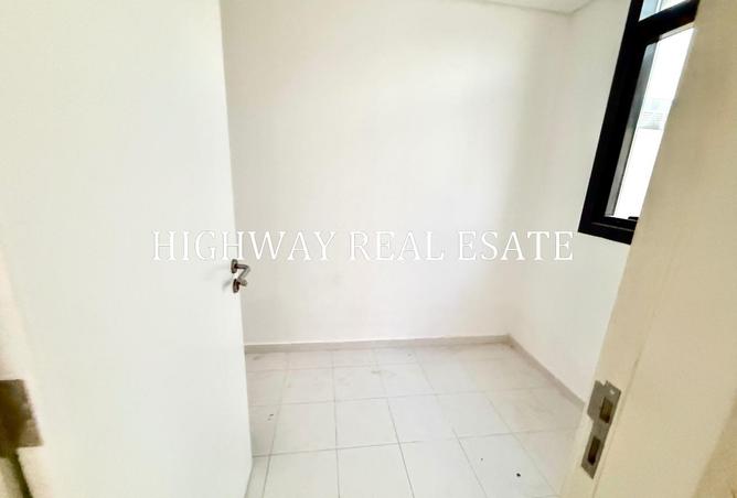 123358719 - Property Image 3