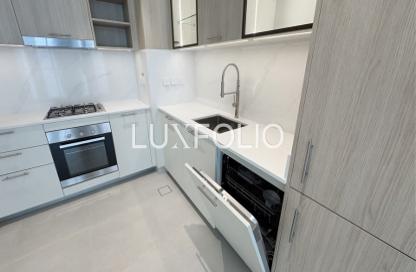 Apartment - 2 - 2 for sale in Parkside Views - Dubai Hills Estate - Dubai