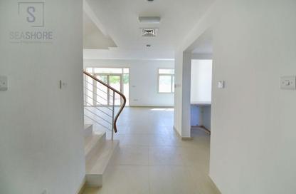 Townhouse - 2 - 3 for rent in Al Khaleej Village - Al Ghadeer - Abu Dhabi