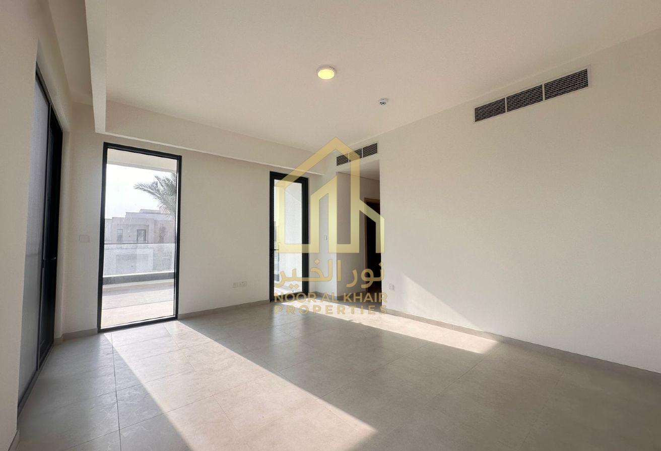 Caya 4BR Villa | Brand New | Private Garden photo 13