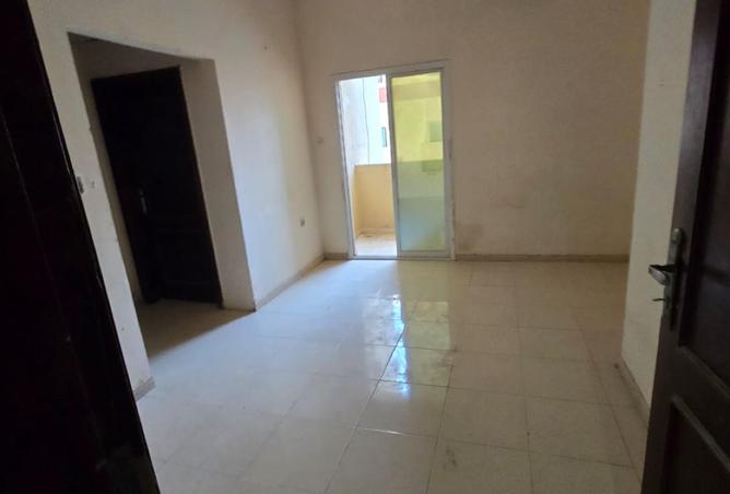 121976118 - Property Main Image
