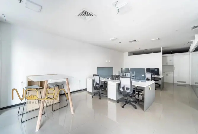 114153305 - Property Image 2