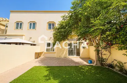 تاون هاوس - 2 غرف نوم - 3 حمامات للايجار في الينابيع 11 - الينابيع - دبي