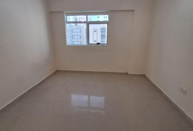 100833580 - Property Main Image