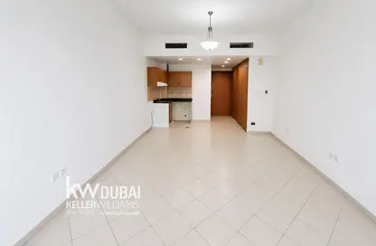 Apartment - 1 Bathroom for rent in Lago Vista A - Lago Vista - Dubai Production City (IMPZ) - Dubai