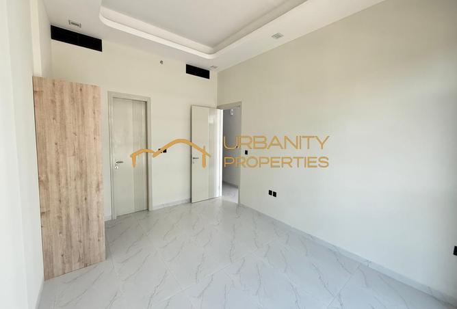 83653645 - Property Image 3