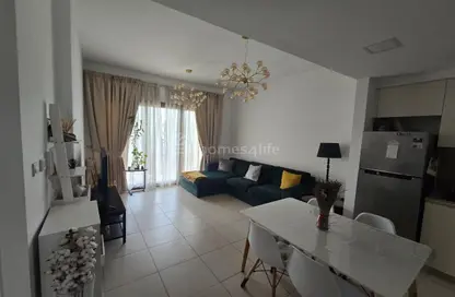 Apartment - 1 Bedroom - 1 Bathroom for sale in Zahra Breeze Apartments 3B - Zahra Breeze Apartments 3 - Zahra Breeze Apartments - Town Square - Dubai