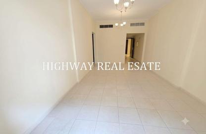 Apartment - 1 - 1 for rent in Muwaileh 3 Building - Muwaileh - Sharjah
