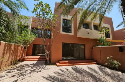 Villa - 4 Bedrooms - 6 Bathrooms for rent in Mangrove Village - Rabdan - Abu Dhabi