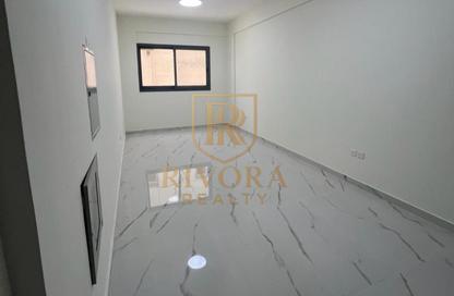 Apartment - Studio - 1 Bathroom for rent in Al Karama - Dubai
