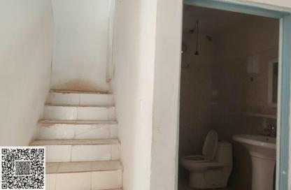 Villa - 4 - 2 for rent in Al Khaldeia Area - Sharjah