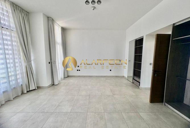 98274083 - Property Image 3