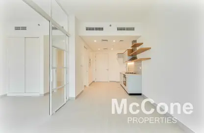 شقة - غرفة نوم - 1 حمام للايجار في جولف فيل بلوك أ - جولف فل - دبي هيلز استيت - دبي