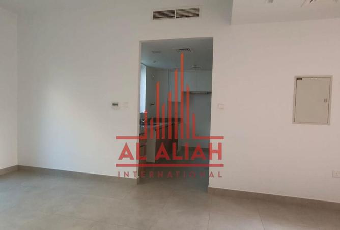 109489896 - صورة العقار 2