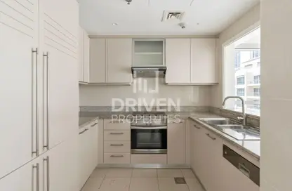 Apartment - 2 Bedrooms - 2 Bathrooms for sale in Standpoint Tower 2 - Standpoint Towers - Downtown Dubai - Dubai Apartment - 2 Bedrooms - 2 Bathrooms for sale in Standpoint Tower 2 - Standpoint Towers - Downtown Dubai - Dubai