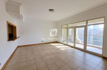 Apartment - 2 - 3 for rent in Al Khudrawi - Shoreline Apartments - Palm Jumeirah - Dubai
