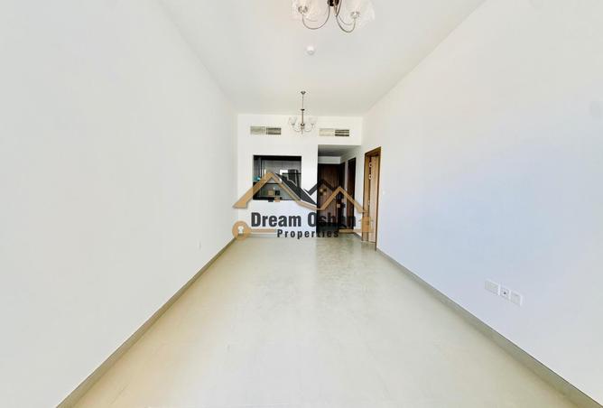 111404076 - Property Image 3