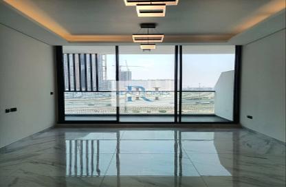 Apartment - 1 Bedroom - 2 Bathrooms for rent in Samana Miami - District 14 - Jumeirah Village Circle - Dubai